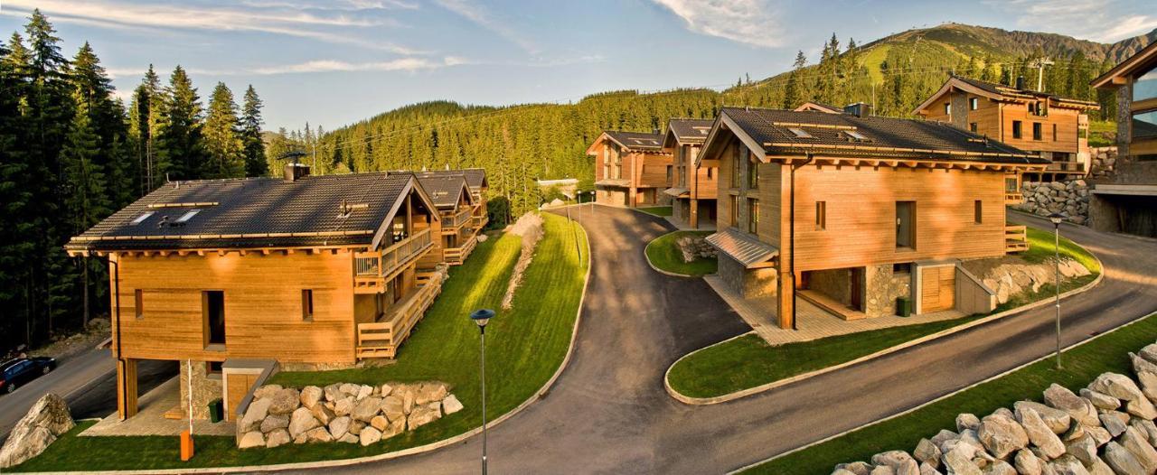 Chalet Jasna Wellness Apartment Maxim Jacuzzi & Sauna デマノブスカ・ドリーナ エクステリア 写真